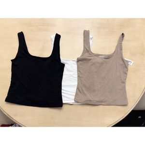 Lot of 3 Old Navy Square Neck Tanks Size Small Tan, White, Black Like New